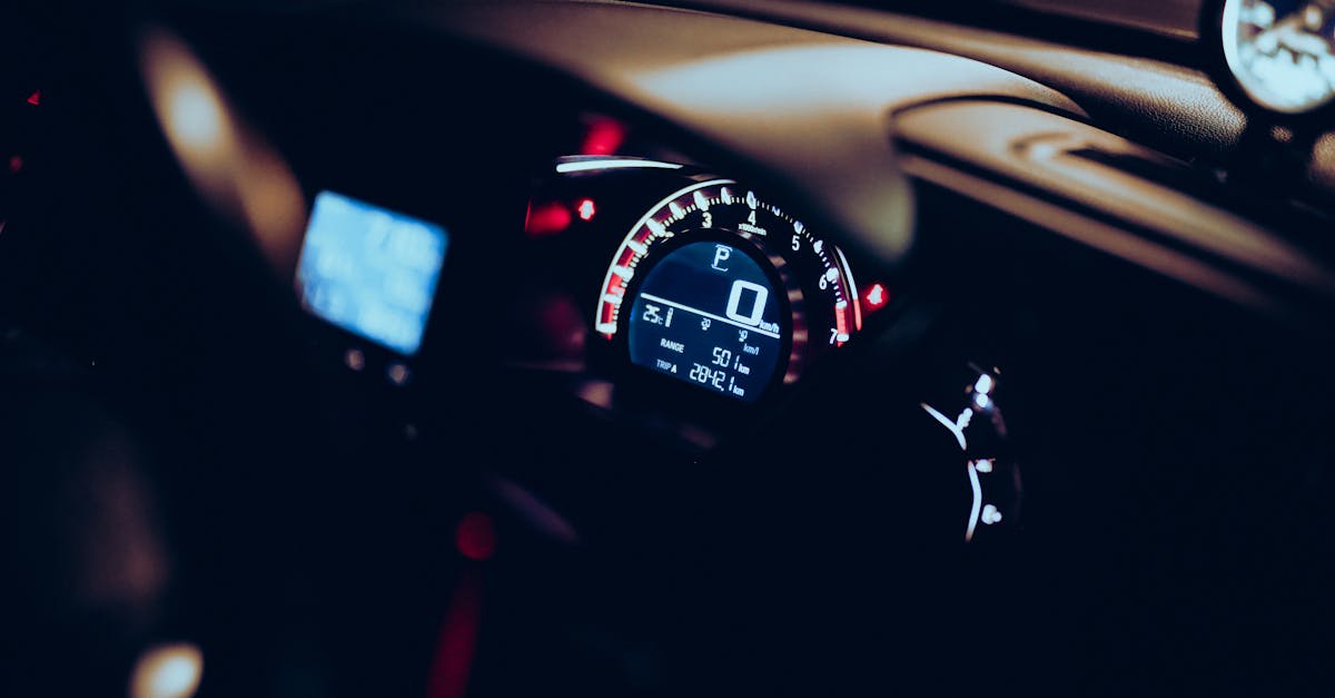 電動車 - 台灣 EV 政策與補助：影響薪資與職缺的公共變數