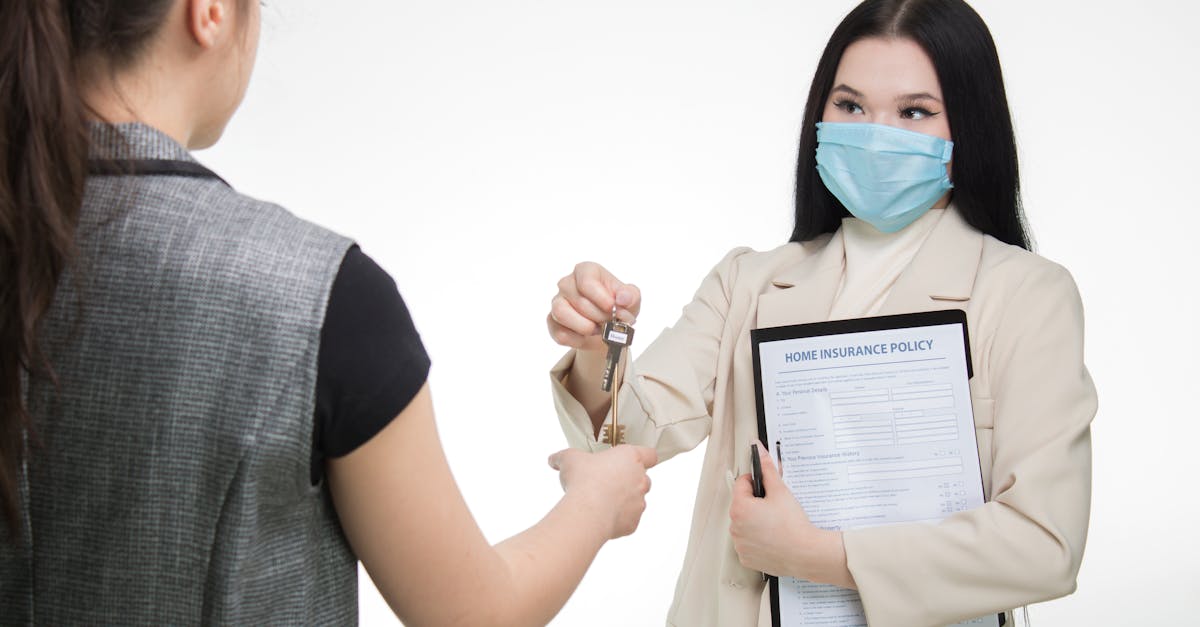 保險業務員 - 開頭：台灣保險業 2026 的轉型壓力，正在把「業績王」逼往