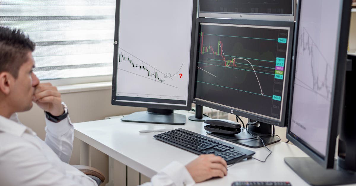 證券分析師 - 證分 vs CFA：本土 vs 國際的完整對照