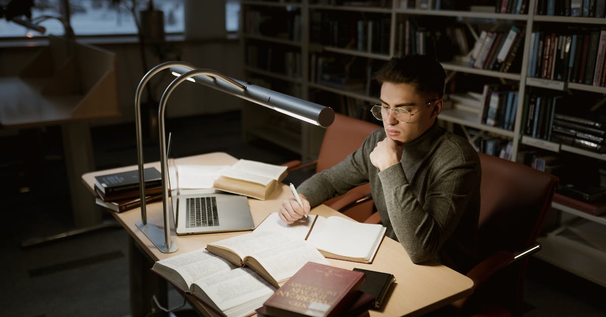 線上心理學碩士 - Top 11-20 線上心理學 / 諮商碩士：更多選項與特色