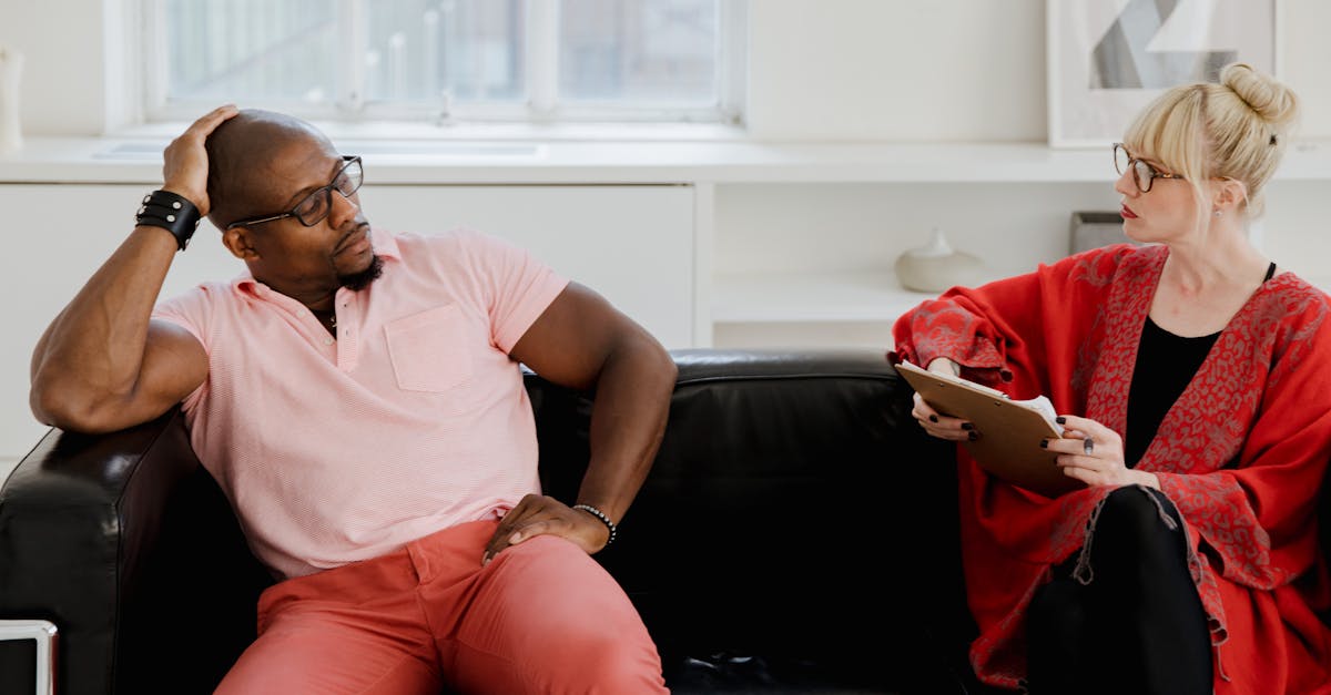 失業 - 線上碩士 vs 實體碩士：時間彈性與 ROI 對比