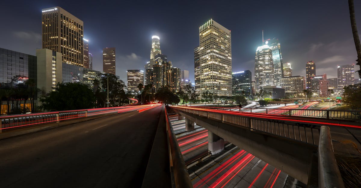 USC 線上碩士 - 2026 年台灣在職進修市場的大趨勢：為什麼現在是最好的時機